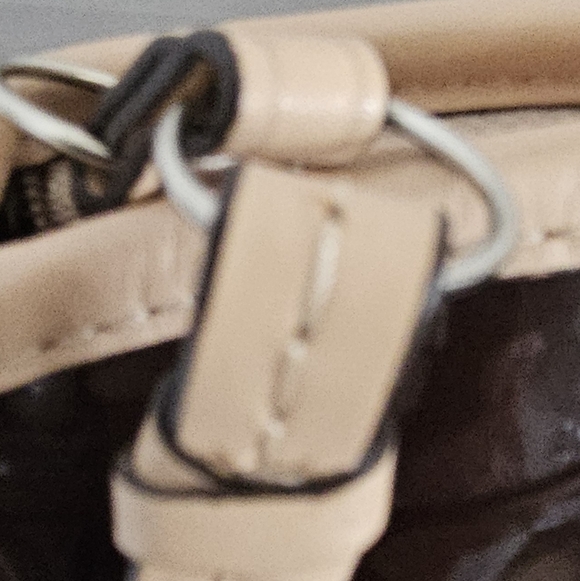 Coach Peyton Signature Embossed Patent Leather Pocket Tote F25188 - Picture 10 of 12